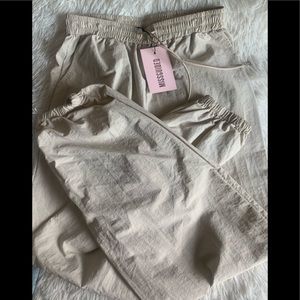 Missguided- Nylon Joggers